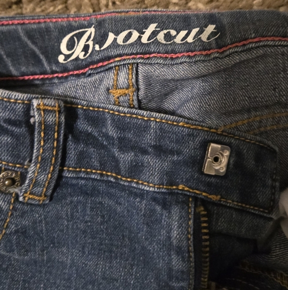 Girls Size 8 Classic Blue Denim Jeans Set Of 3 - Picture 3 of 12